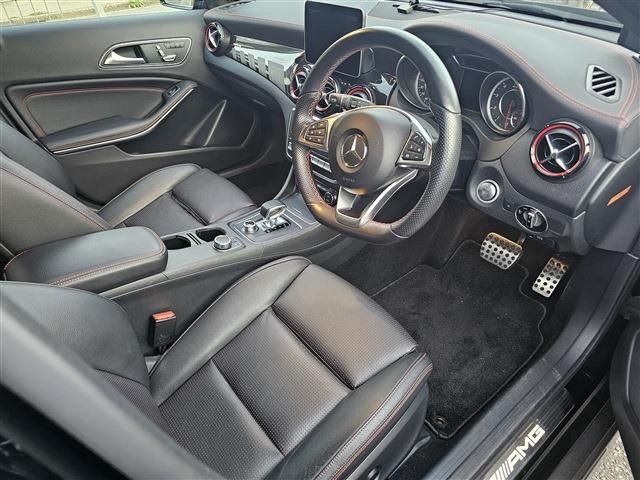 MERCEDES AMG GLA class
