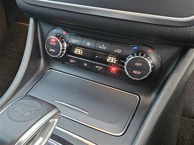 MERCEDES AMG GLA class