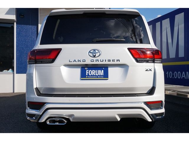 LANDCRUISER wagon