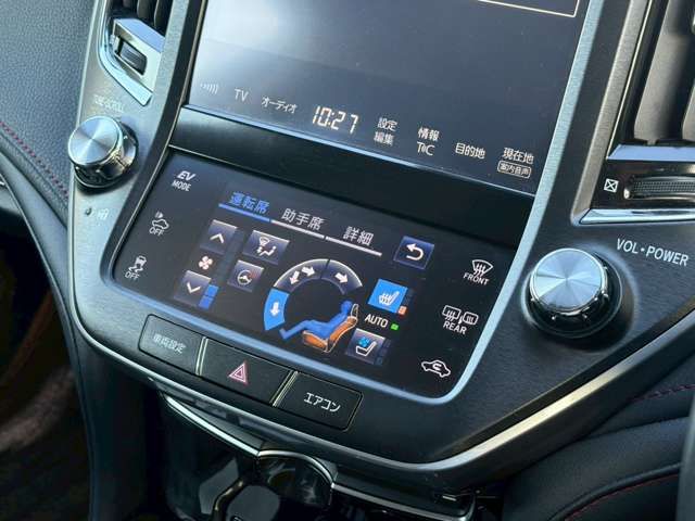 CROWN sedan hybrid
