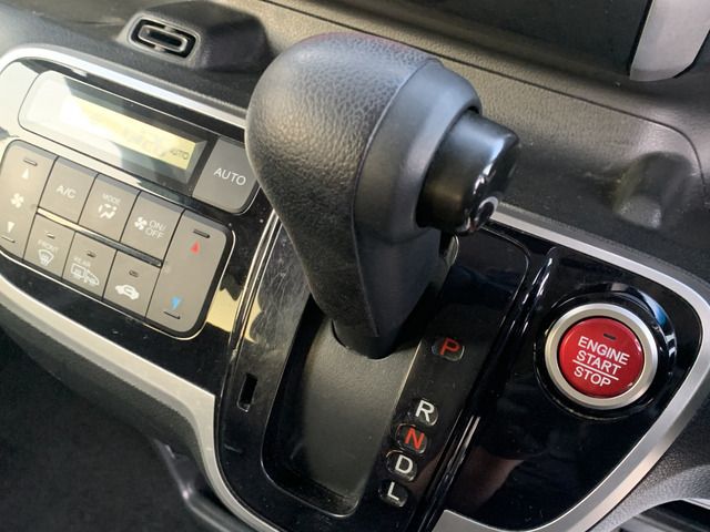 N BOX 4WD