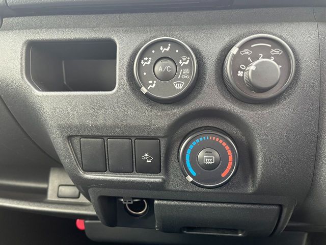 HIACE van 1.25t 2WD