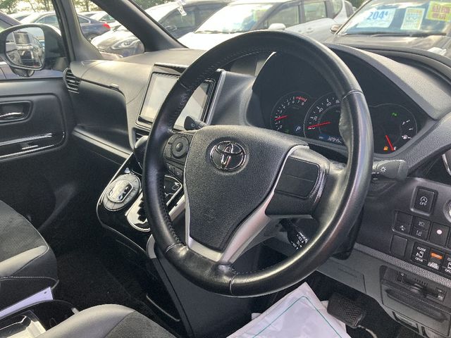 VOXY 4WD