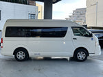 REGIUSACE 2WD van