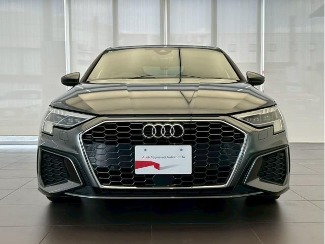 AUDI A3 Sedan
