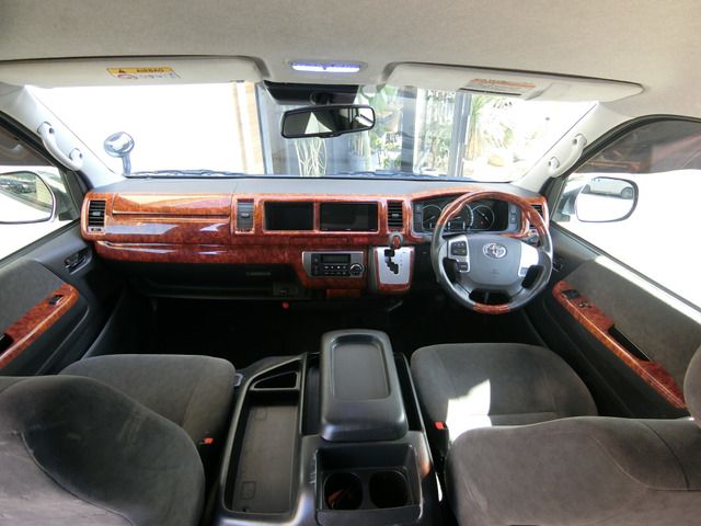 HIACE wagon 4WD