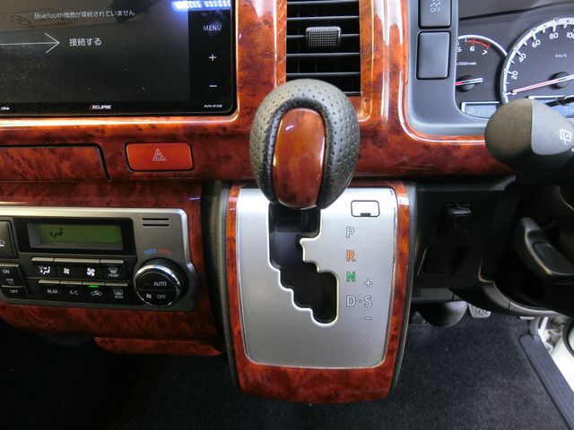 HIACE wagon 4WD