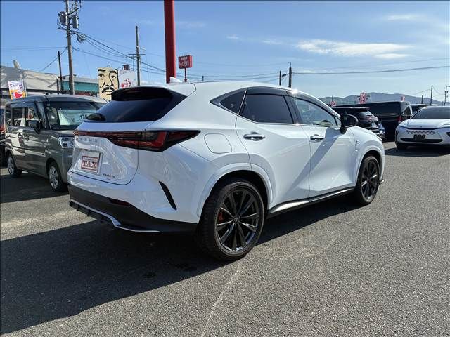 LEXUS NX450h+ AWD