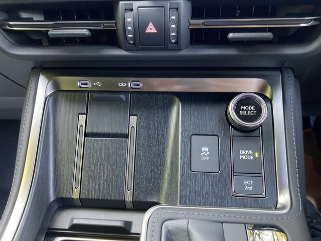LEXUS GX550