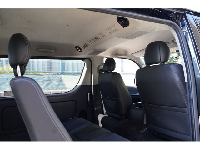 HIACE van 4WD