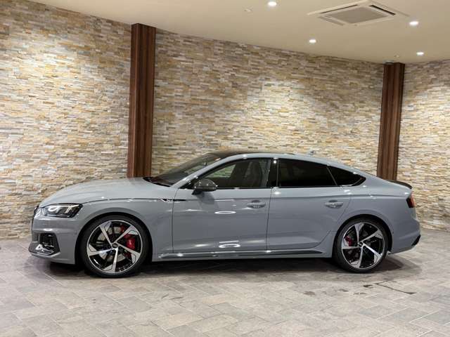 AUDI RS5 SPORTBACK