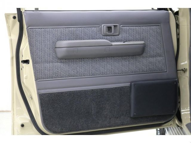 LANDCRUISER van