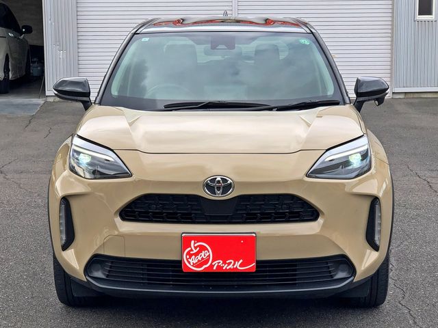 YARIS CROSS