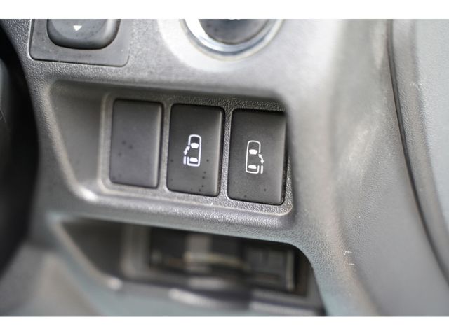 HIACE van 2WD
