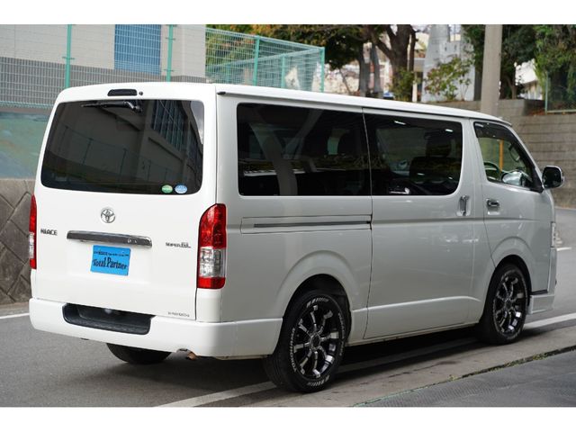 HIACE van 2WD