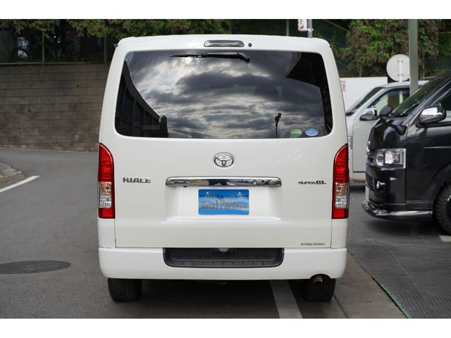 HIACE van 2WD