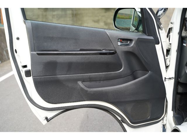 HIACE van 2WD