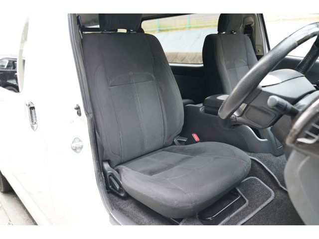 HIACE van 2WD