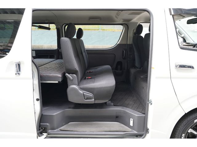 HIACE van 2WD
