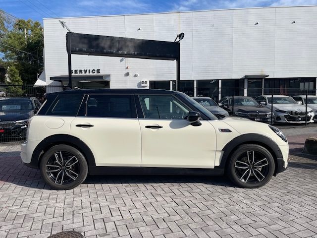 MINI COOPER S CLUBMAN