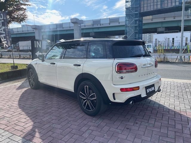 MINI COOPER S CLUBMAN