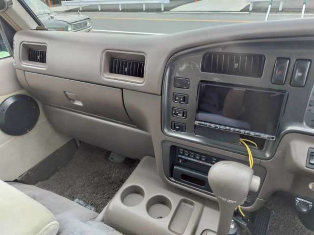 CARAVAN coach