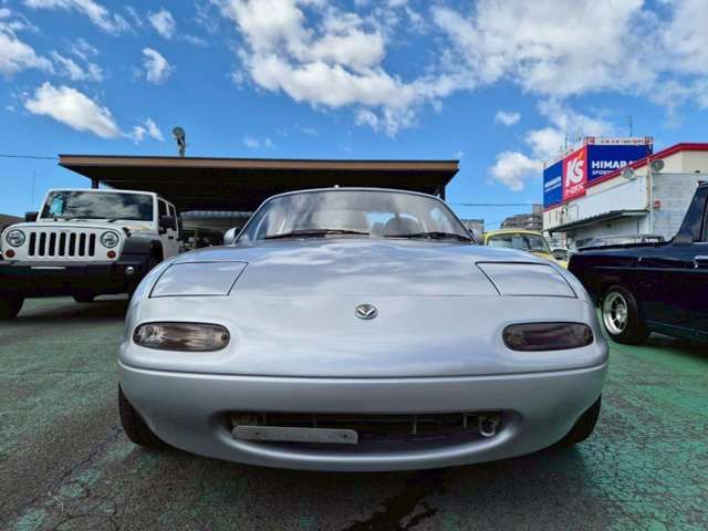 ROADSTER