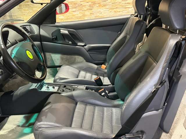 FERRARI F355 SPIDER