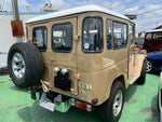 LANDCRUISER van