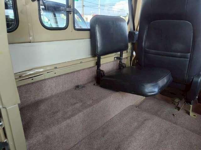 LANDCRUISER van