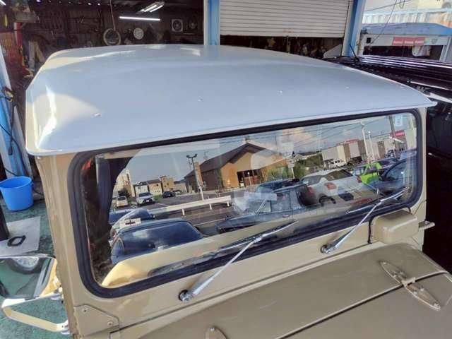 LANDCRUISER van