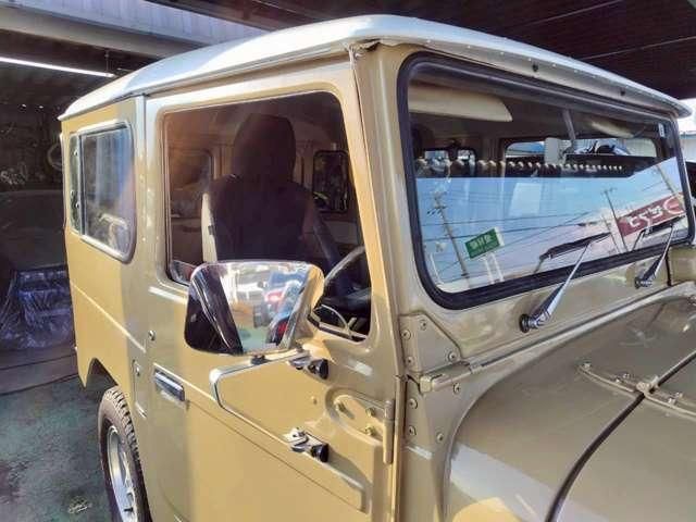LANDCRUISER van