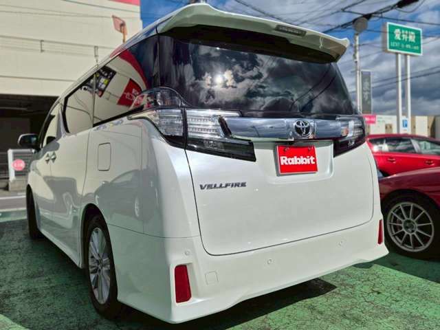 VELLFIRE