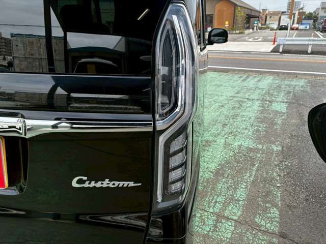 N-BOX CUSTOM