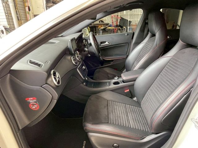 MERCEDES BENZ CLA class