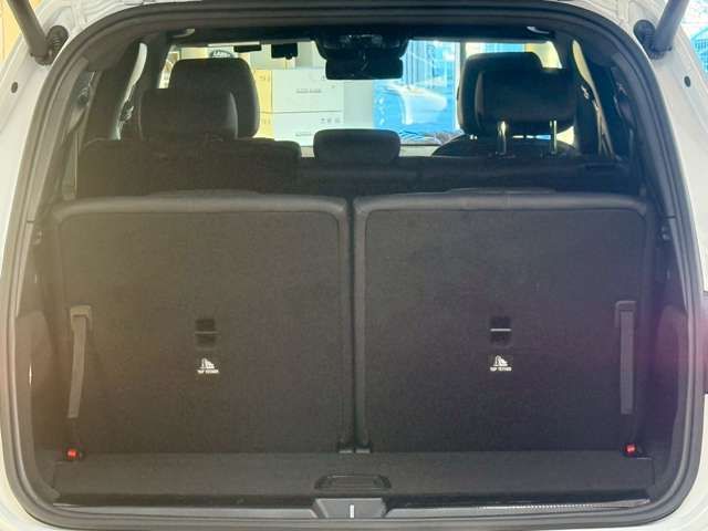 MERCEDES BENZ GLB