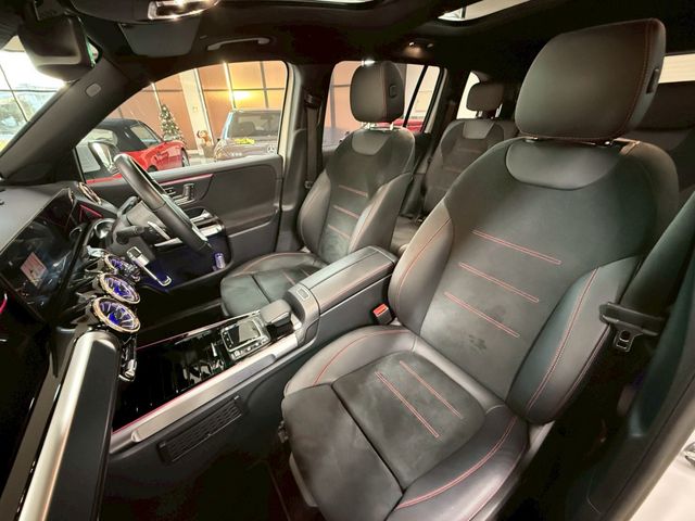 MERCEDES BENZ GLB