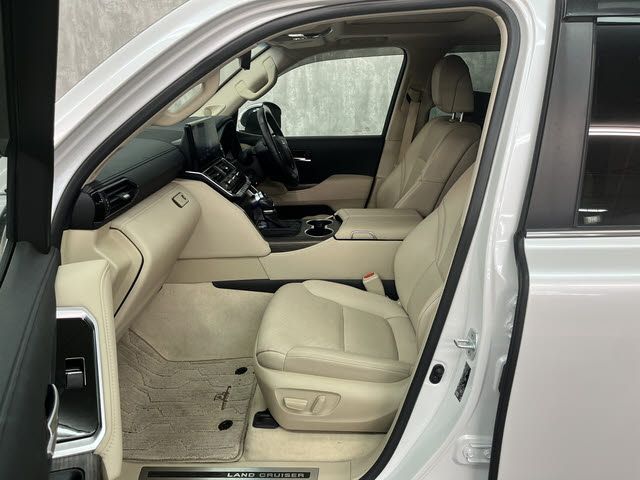 LANDCRUISER wagon
