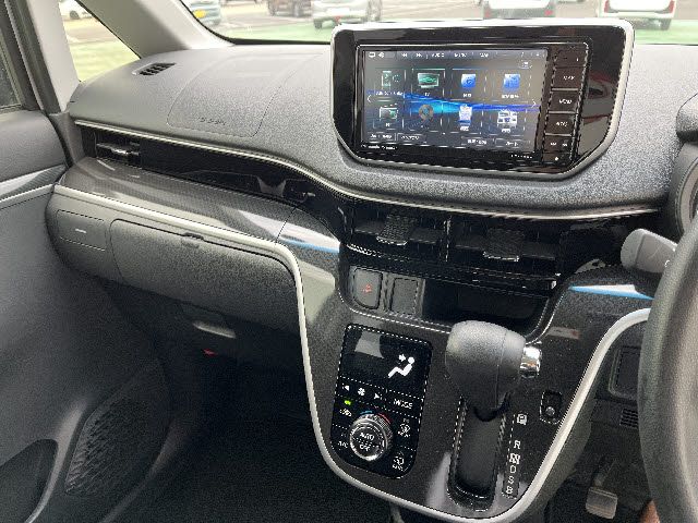 MOVE CUSTOM