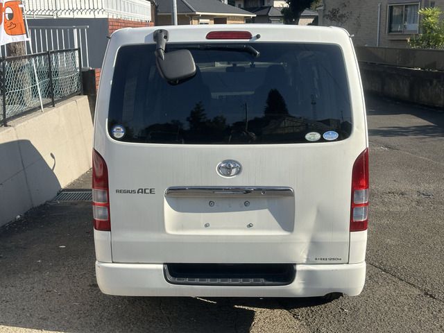 HIACE van 2WD