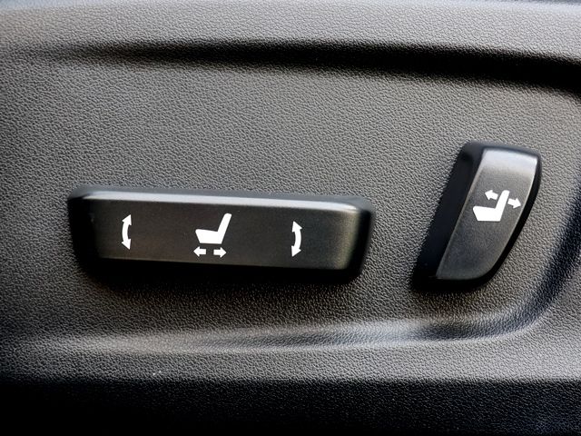 LEXUS IS300h
