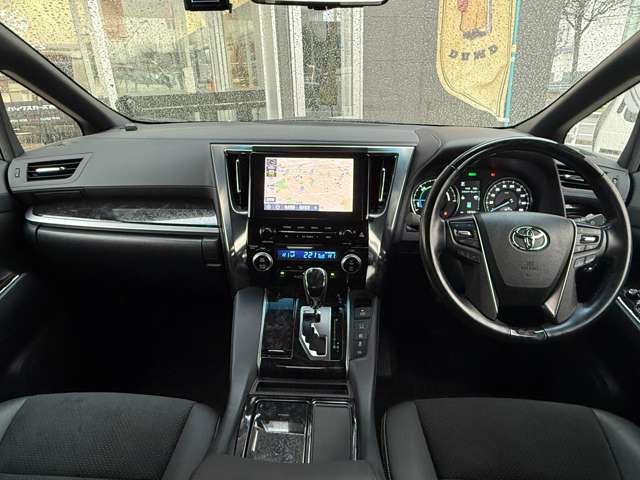 ALPHARD hybrid 4WD