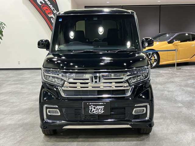 N-BOX CUSTOM 4WD