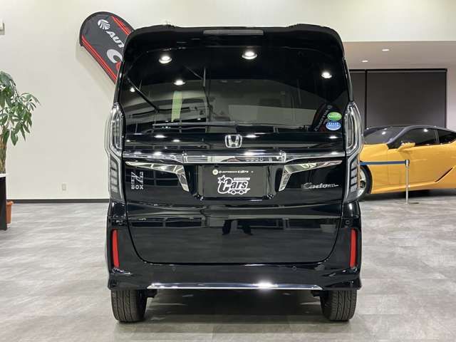 N-BOX CUSTOM 4WD