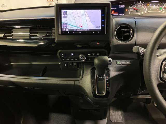 N-BOX CUSTOM 4WD