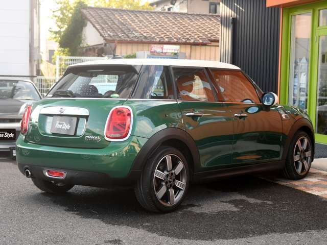 MINI COOPER D 5DOOR