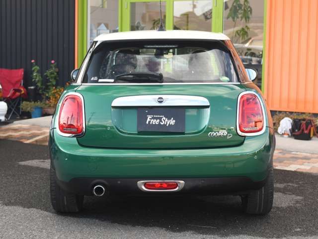 MINI COOPER D 5DOOR
