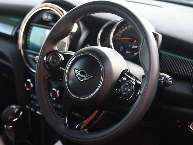 MINI COOPER D 5DOOR