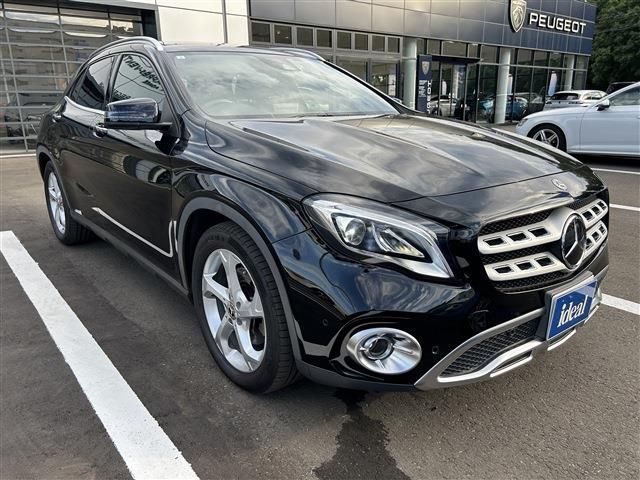 MERCEDES BENZ GLA class