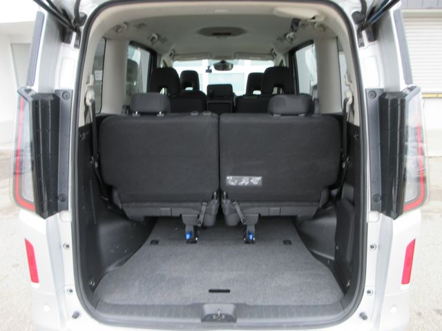 SERENA WG 4WD